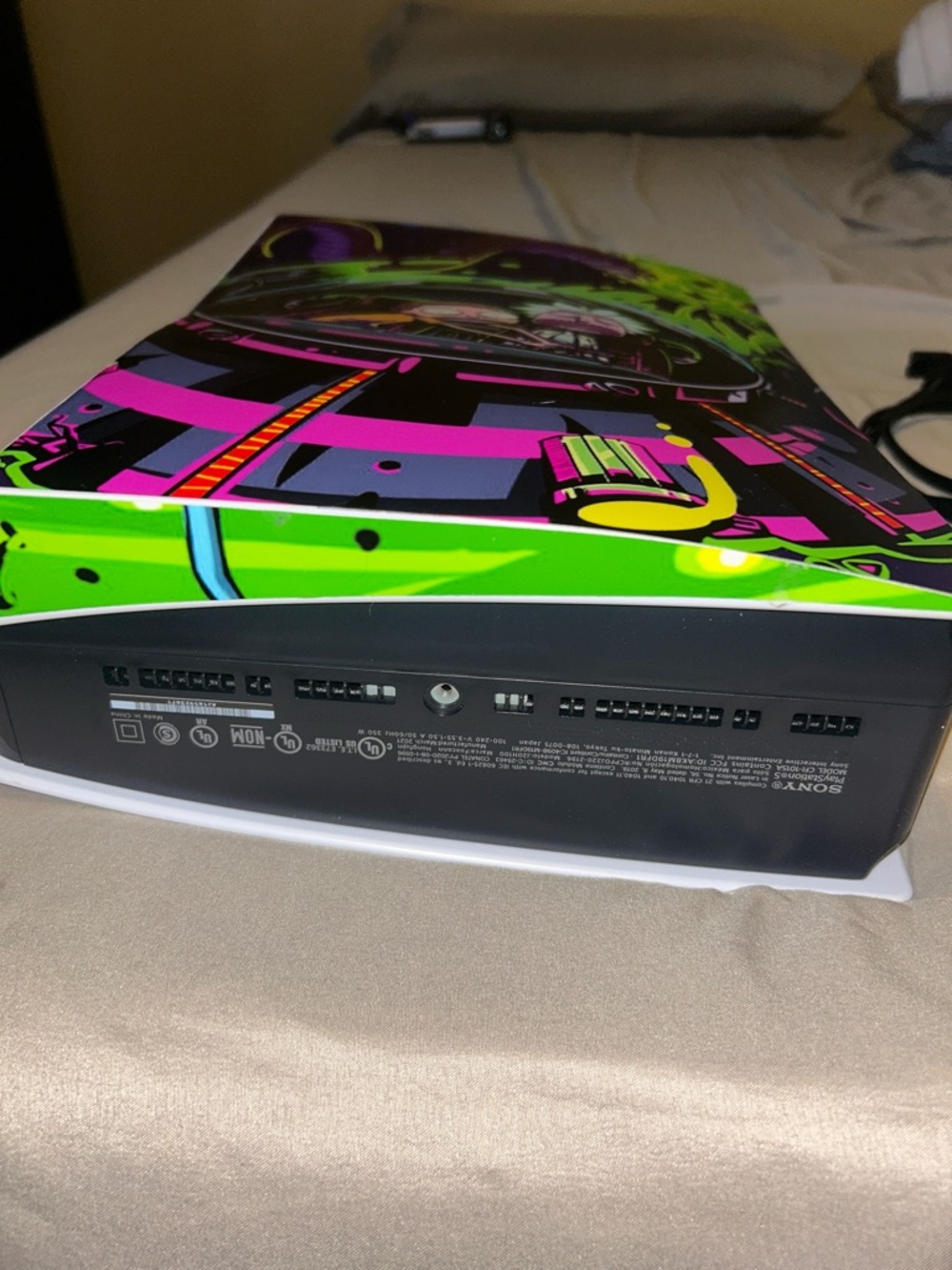 PS5 - Picture 3 of 6